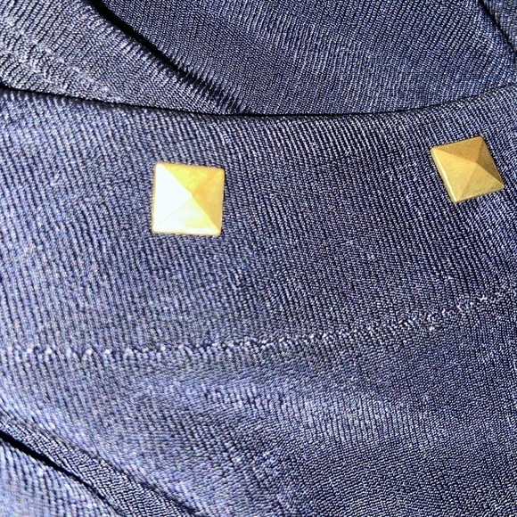 Chico’s Travelers Midnight Blue Top Studs Slinky Scoop Neck Size 2 Medium 12 - Picture 6 of 10